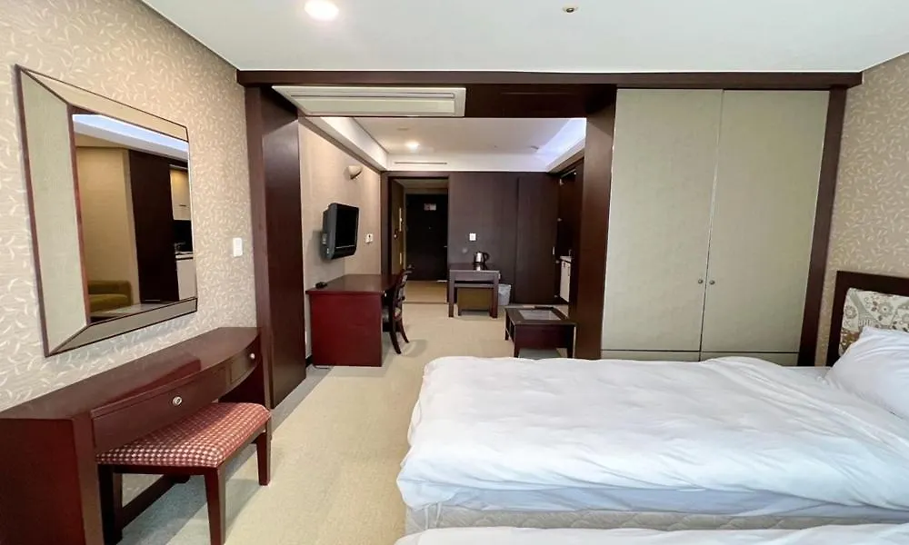 Busan Centurn Victoria Hotel 3*,  대한민국