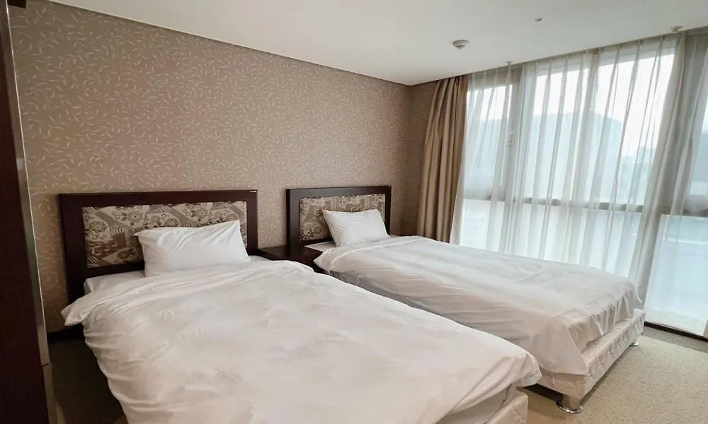 Busan Centurn Victoria Hotel