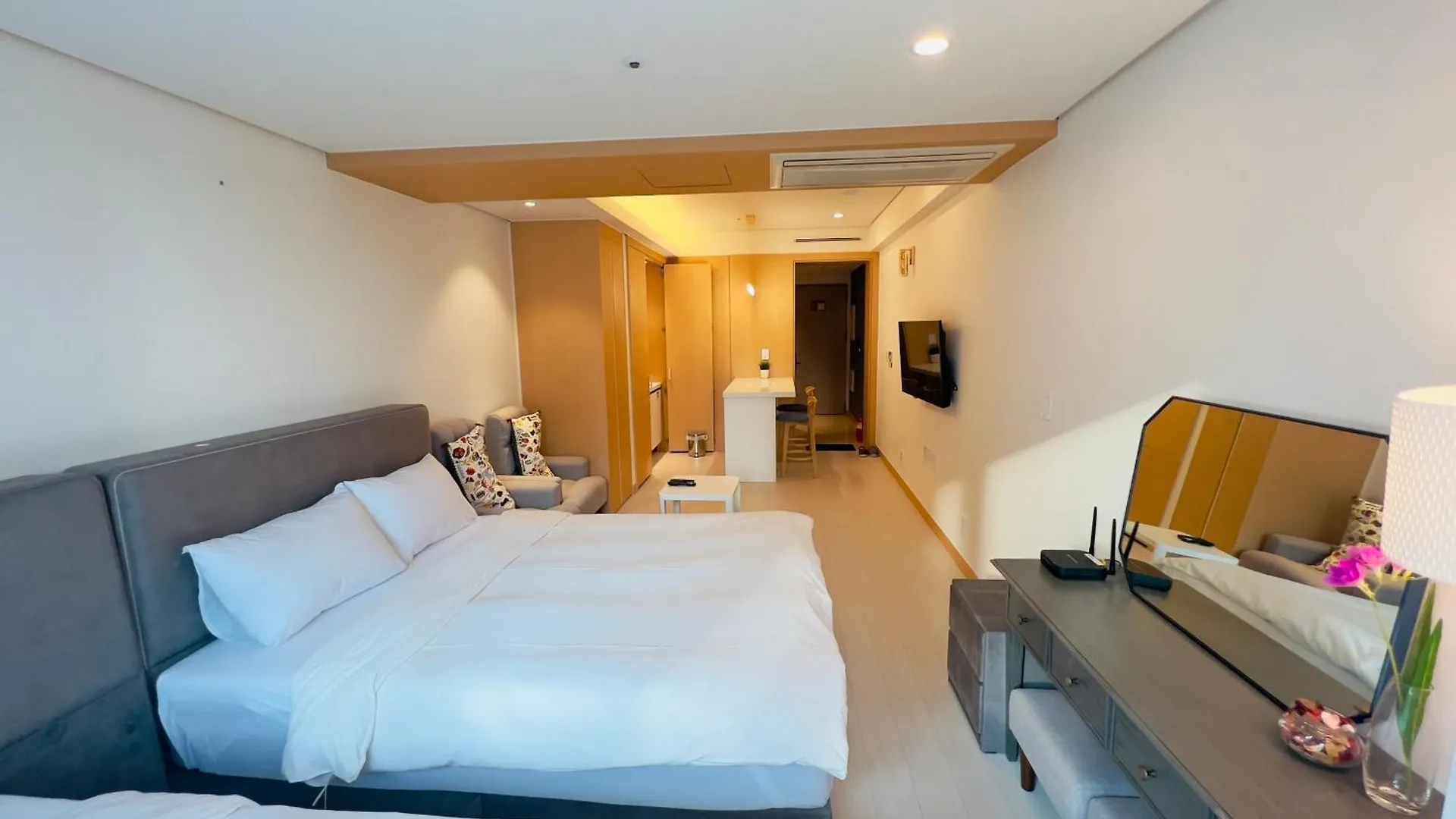 Busan Centurn Victoria Hotel 3*,  대한민국