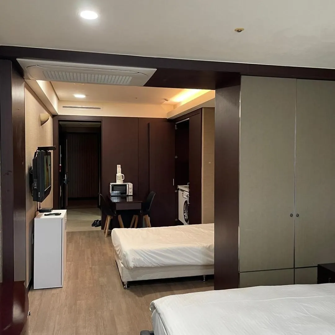 Busan Centurn Victoria Hotel