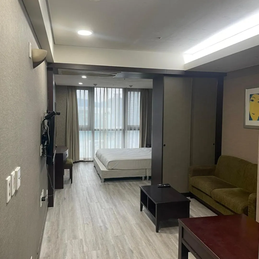 Busan Centurn Victoria Hotel 3*,  대한민국