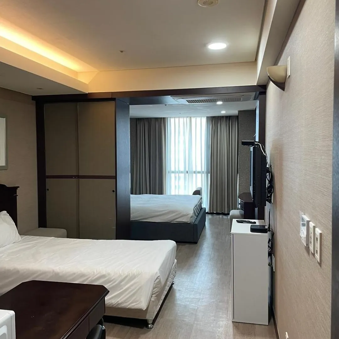 Busan Centurn Victoria Hotel